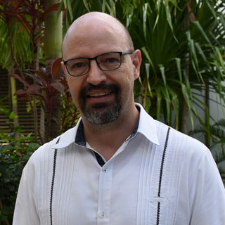 Retrato de Luis Roberto Mantilla, Rector de Universidad Riviera